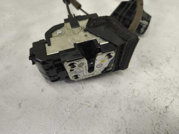 SERRURE DE PORTE AVANT DROIT RENAULT KADJAR - Vue 3